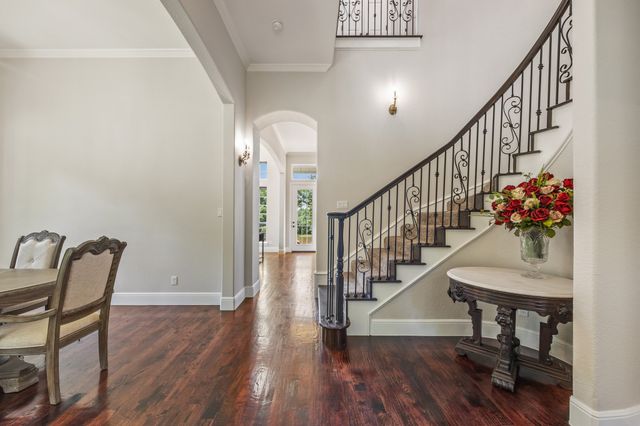 1619 Bloomfield Road, Valley View, TX 76272