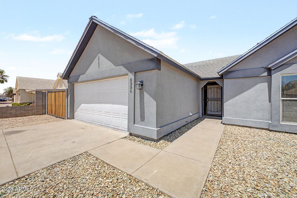8556 W CHARTER OAK Road, Peoria, AZ 85381 — photo 4