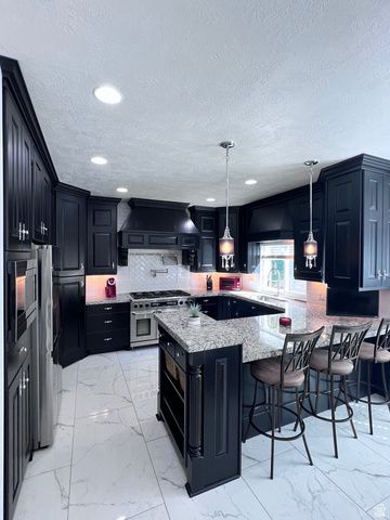 4433 S DEVONSHIRE DR, Bountiful, UT 84010
