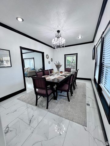 4433 S DEVONSHIRE DR, Bountiful, UT 84010