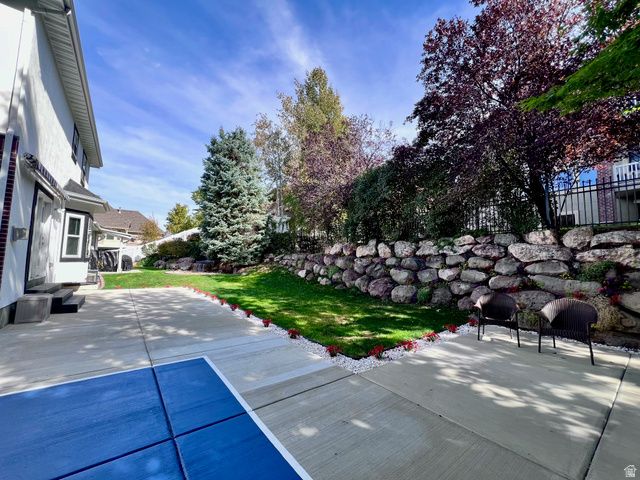4433 S DEVONSHIRE DR, Bountiful, UT 84010