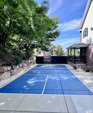 4433 S DEVONSHIRE DR, Bountiful, UT 84010