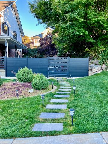 4433 S DEVONSHIRE DR, Bountiful, UT 84010