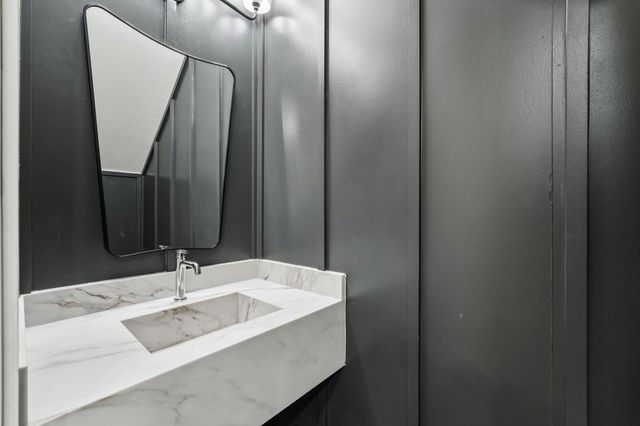 2811 Zach Scott ST, Austin, TX 78723