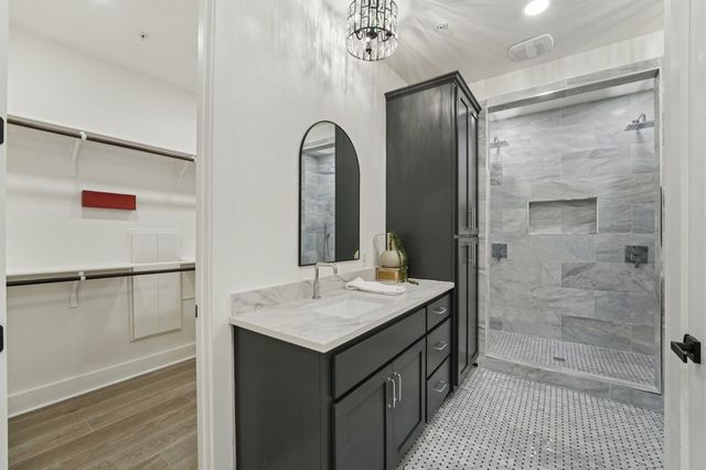 2811 Zach Scott ST, Austin, TX 78723