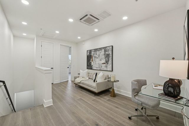 2811 Zach Scott ST, Austin, TX 78723