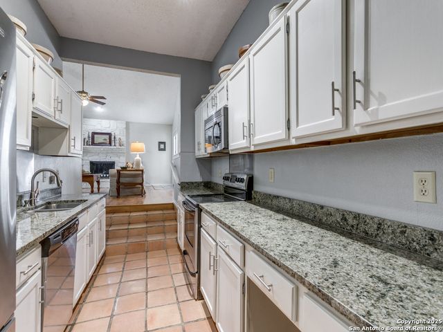15115 Forest Country, San Antonio, TX 78232