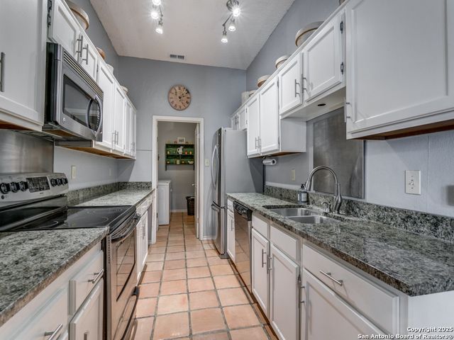 15115 Forest Country, San Antonio, TX 78232
