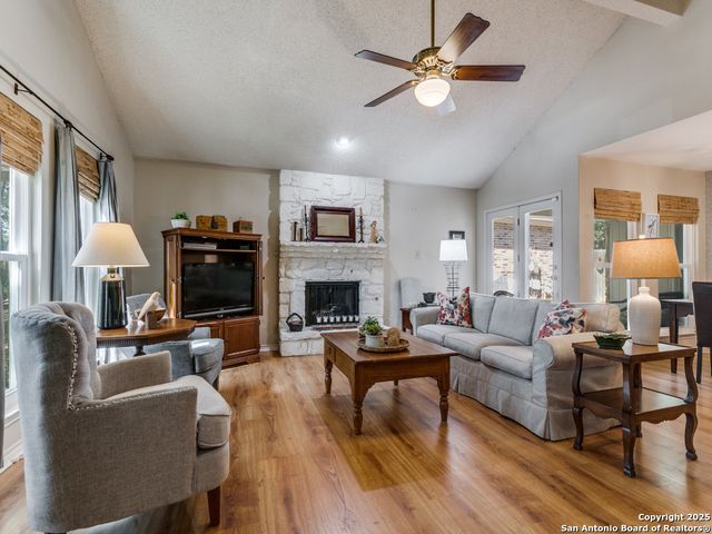 15115 Forest Country, San Antonio, TX 78232