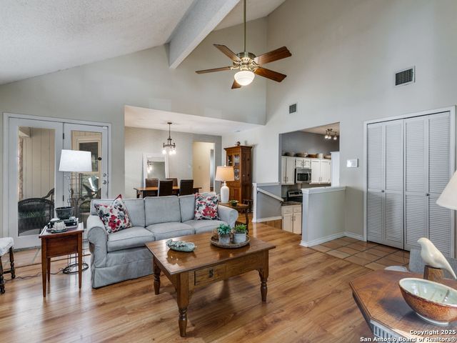 15115 Forest Country, San Antonio, TX 78232