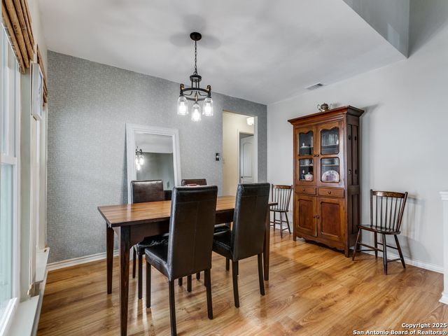 15115 Forest Country, San Antonio, TX 78232