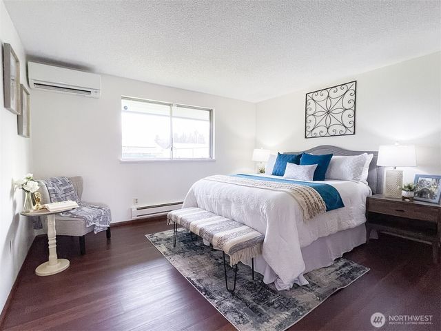 28618 47th Place S, Auburn, WA 98001