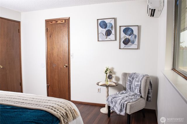 28618 47th Place S, Auburn, WA 98001