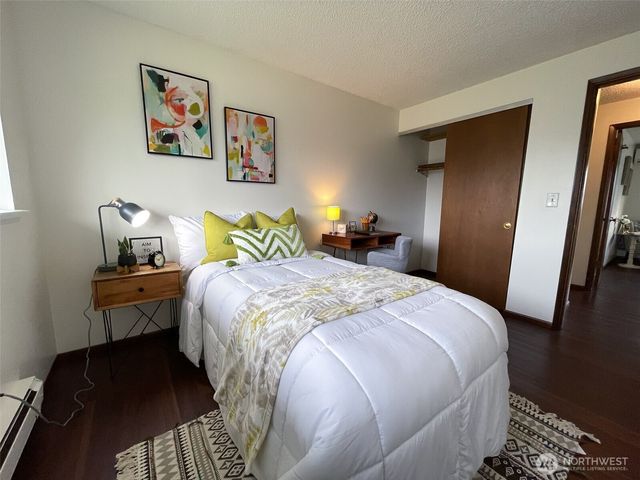 28618 47th Place S, Auburn, WA 98001