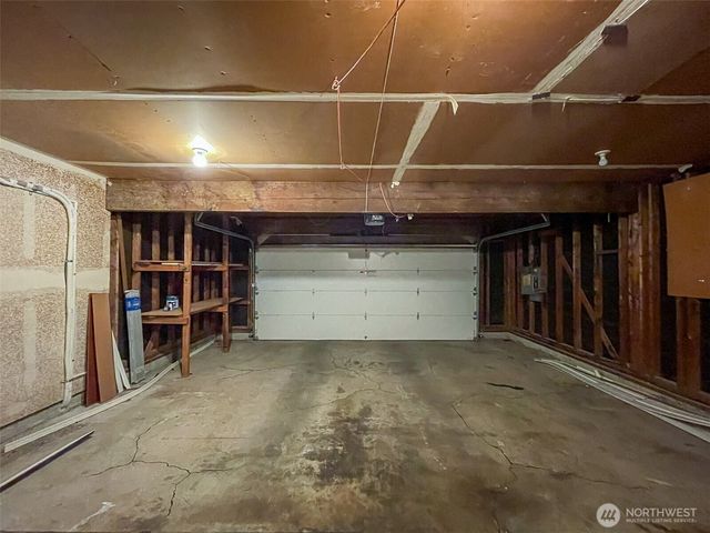 28618 47th Place S, Auburn, WA 98001