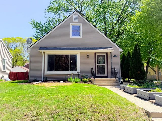 2802 89th STREET, Milwaukee, WI 53222