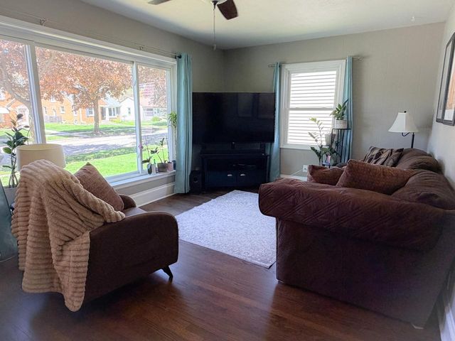 2802 89th STREET, Milwaukee, WI 53222