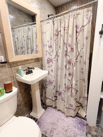 2802 89th STREET, Milwaukee, WI 53222