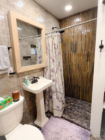 2802 89th STREET, Milwaukee, WI 53222