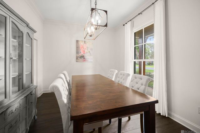 10121 Oakline Dr, Saint George, LA 70809