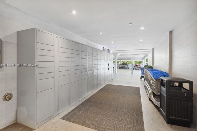 199 Ocean Lane Dr 811, Key Biscayne, FL 33149