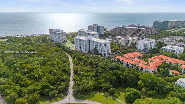 199 Ocean Lane Dr 811, Key Biscayne, FL 33149