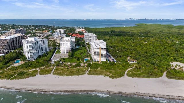 199 Ocean Lane Dr 811, Key Biscayne, FL 33149