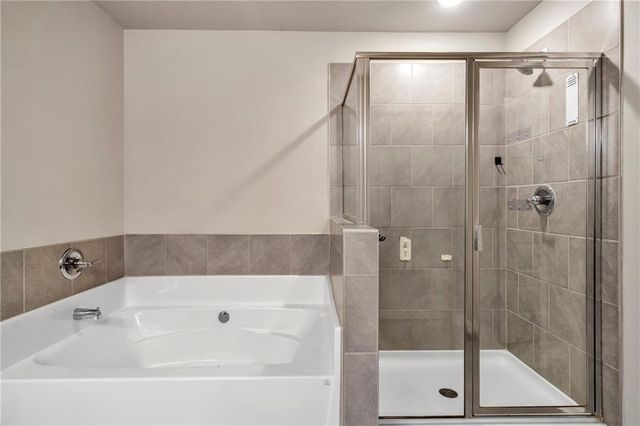 1804 Shetley Creek Drive, Norcross, GA 30071