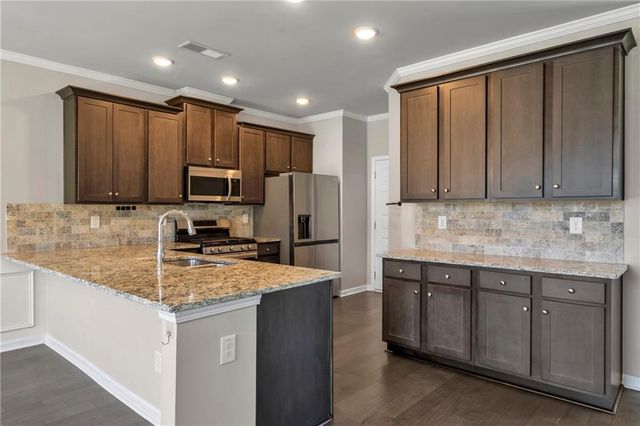 1804 Shetley Creek Drive, Norcross, GA 30071