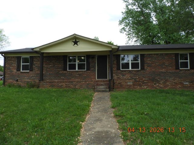 903 Miles Rd, Pulaski, TN 38478