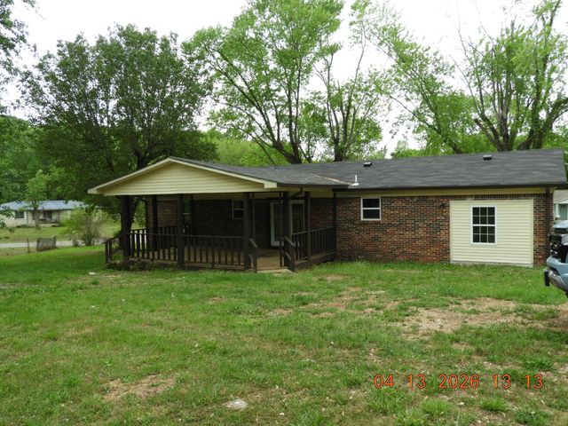 903 Miles Rd, Pulaski, TN 38478