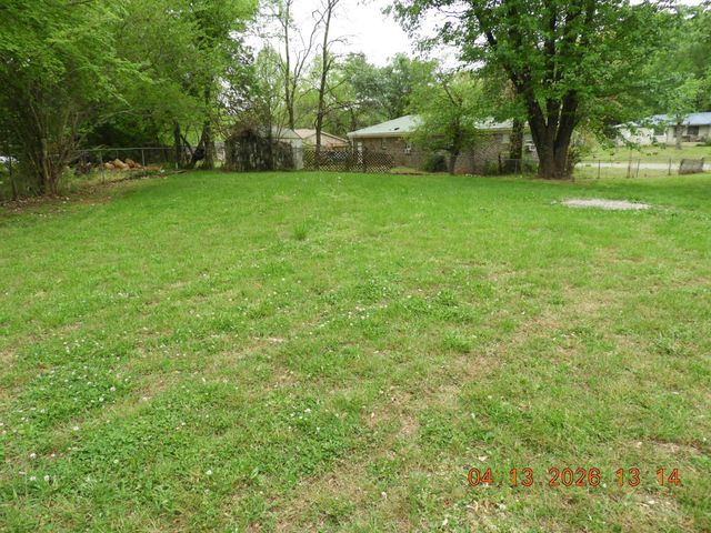 903 Miles Rd, Pulaski, TN 38478