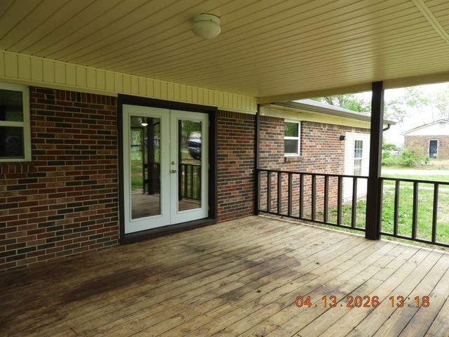903 Miles Rd, Pulaski, TN 38478
