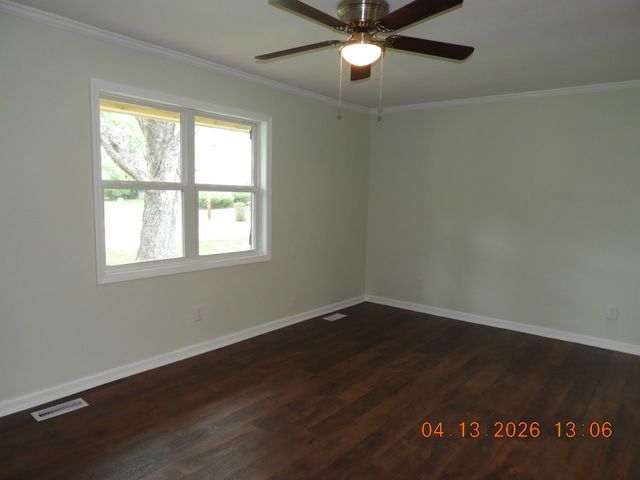 903 Miles Rd, Pulaski, TN 38478