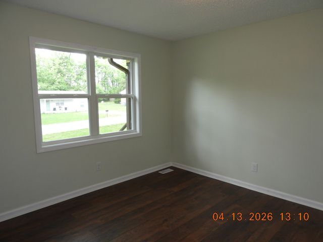 903 Miles Rd, Pulaski, TN 38478