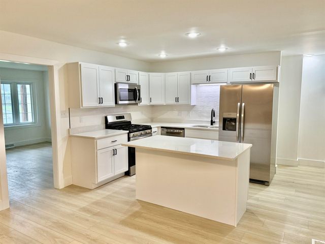 404 S Hickory Drive, Bloomington, IN 47403