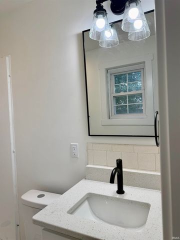 404 S Hickory Drive, Bloomington, IN 47403