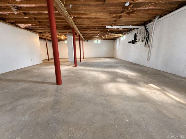 220 Moriches Avenue, Mastic, NY 11950
