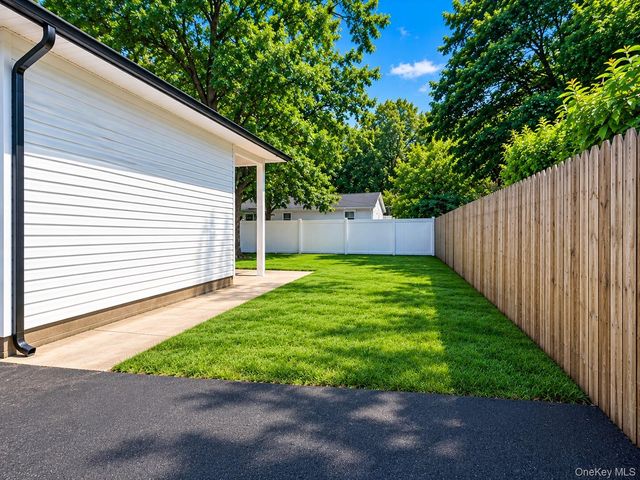 220 Moriches Avenue, Mastic, NY 11950