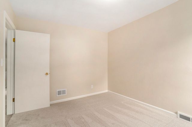 465 W 32nd Street, Holland City, MI 49423