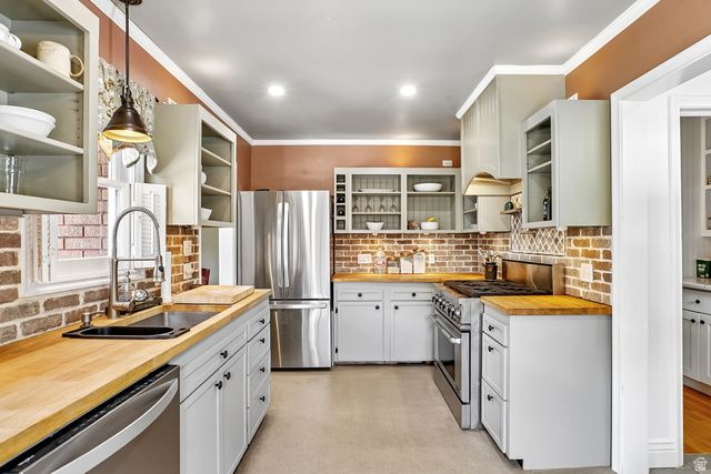 245 E 200 N, Springville, UT 84663