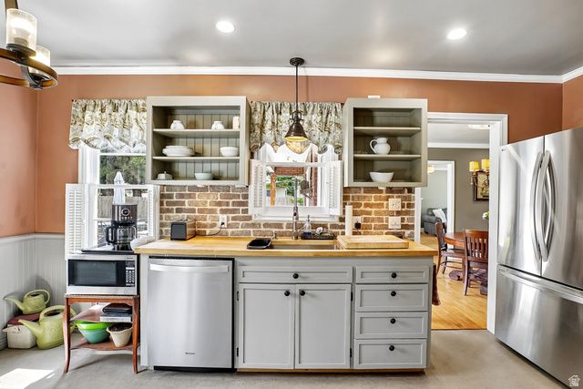 245 E 200 N, Springville, UT 84663