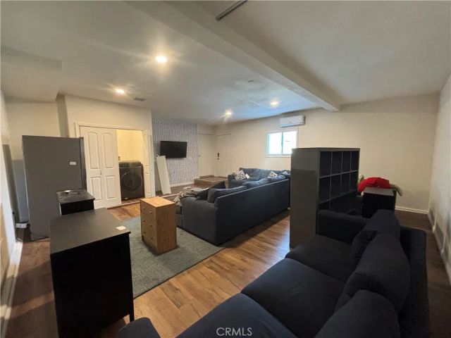 306 E Cummings, Long Beach, CA 90805