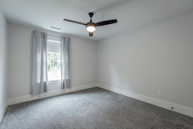 252 Goose Creek Circle, Soddy Daisy, TN 37379