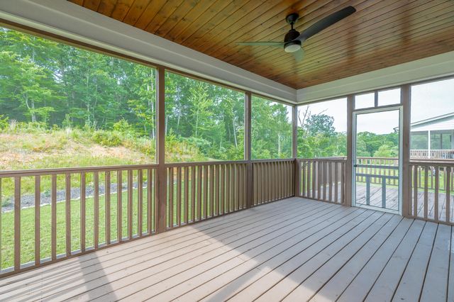 252 Goose Creek Circle, Soddy Daisy, TN 37379