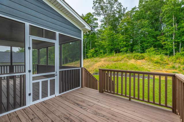 252 Goose Creek Circle, Soddy Daisy, TN 37379