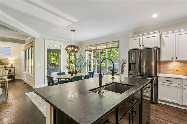 1912 Brantley Walk Lane NW, Atlanta, GA 30318