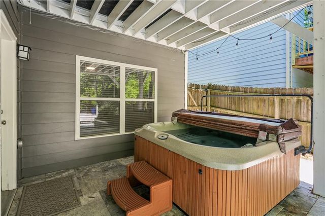 1912 Brantley Walk Lane NW, Atlanta, GA 30318