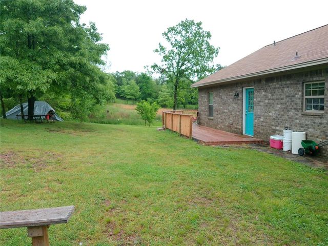 68 Kinder Loop, Russellville, AR 72802