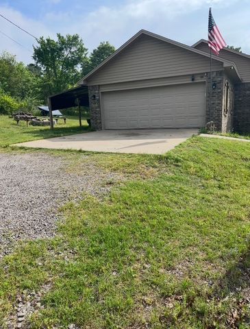 68 Kinder Loop, Russellville, AR 72802